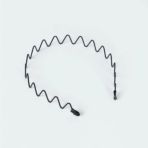 Princess Polly Mckee Headband - Picture 2 of 4